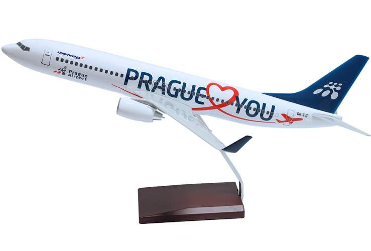 Boeing 737 1:100 Prague loves you (resin)